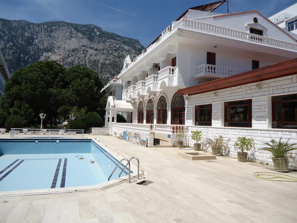 Larissa Mare Beach Beldibi  Bagian luar foto